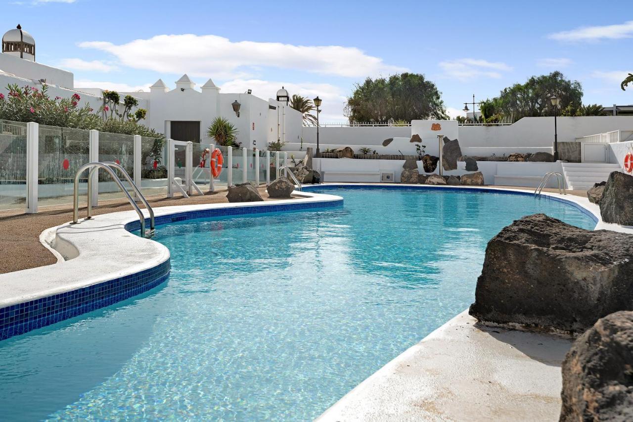 Puerto Chico T Apartment Playa Blanca  Exterior photo